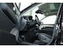 Volvo XC90 2.0 T8 Plug-in hybrid AWD Ultra Dark | Bowers & Wilkins Premium audio | Luchtvering | Panoramadak | Semi-Electrische Wegklapbare Trekhaak | Google Infotainment | Stoelverwarming | Stuurwielverwarming | Parkeerverwarming