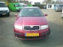 Skoda Fabia Combi 1.4-16V Elegance VOORZIEN VAN CRUISECONTROL+AIRCO !!