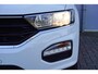 Volkswagen T-Roc 1.0 TSI 110pk Style Business | Apple Carplay & Android Auto | Achteruitrijcamera | Stoelverwarming