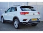 Volkswagen T-Roc 1.0 TSI 110pk Style Business | Apple Carplay & Android Auto | Achteruitrijcamera | Stoelverwarming
