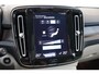 Volvo XC40 T4 211PK Plus Bright | Adap Cruise | Stoel Verw. | Geheugen | 18''