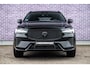 Volvo XC60 2.0 T6 Plug-in hybrid AWD Ultra Black Edition | Facelift | Harman Kardon Audio | Head-up Display | 360 Graden Camera | Panoramadak | Lichtmetalen Velgen 21 inch | Elektrisch Verstelbare Voorstoelen | Keyless Entry | BLIS