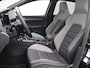 Volkswagen Golf 1.5 eHybrid GTE 272PK DSG SOH 100%, Pano-Schuifdak, Trekhaak, Black Style, Leder, 360gr. Camera, Head-Up Display, 18" LM Velgen, Matrix LED-Verlichting, Memorystoel