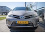 Toyota Auris Touring Sports 1.8 Hybrid Lease Pro Panoramadak | Trekhaak