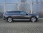 Volkswagen Passat Variant 1.5 TSI R-Line Business + | Achteruitrijcamera | Apple Carplay/Android Auto