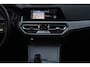 BMW 3-Serie Touring 318i High Executive Aut. | Zomer + Winterset | Full Led | Apple Car Play | Keurige staat | Dealeronderhouden |