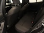 Toyota Yaris Cross 1.5 Hybrid 130 Dynamic DIRECT UITVOORRAAD LEVERBAAR- ADAPTIEVE CRUISE CONTROL - STOELVERWARMING VOORSTOELEN - STUURVERWARMING - CLIMATE CONTROL - NAVIGATIE - DODEHOEKDETECTIE - APPLE CARPLAY/ANDROID AUTO - CAMERA - PARKEERSENSOREN VOOR + ACHTER