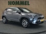Toyota Yaris Cross 1.5 Hybrid 130 Dynamic DIRECT UITVOORRAAD LEVERBAAR- ADAPTIEVE CRUISE CONTROL - STOELVERWARMING VOORSTOELEN - STUURVERWARMING - CLIMATE CONTROL - NAVIGATIE - DODEHOEKDETECTIE - APPLE CARPLAY/ANDROID AUTO - CAMERA - PARKEERSENSOREN VOOR + ACHTER