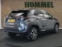 Toyota Yaris Cross 1.5 Hybrid 130 Dynamic DIRECT UITVOORRAAD LEVERBAAR- ADAPTIEVE CRUISE CONTROL - STOELVERWARMING VOORSTOELEN - STUURVERWARMING - CLIMATE CONTROL - NAVIGATIE - DODEHOEKDETECTIE - APPLE CARPLAY/ANDROID AUTO - CAMERA - PARKEERSENSOREN VOOR + ACHTER