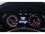 Mercedes-Benz CLA 180 Business Solution (STOELVERWARMING, ACHTERUITRIJCAMERA, NAVIGATIE, CRUISE CONTROL, PARKEERSENSOREN)