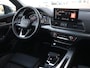 Audi Q5 50 TFSI e S edition Competition 299pk | HUD | Camera | Elek. geh. stoelen | Stoelverwarming | Elek. stuur | Keyless | 20" | Trekhaak