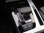 Audi Q5 50 TFSI e S edition Competition 299pk | HUD | Camera | Elek. geh. stoelen | Stoelverwarming | Elek. stuur | Keyless | 20" | Trekhaak