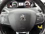 Peugeot 208 Allure 110pk | Navigatie | Climate Control | Cruise Control | Parkeersensoren | Armsteun | Apple Carplay / Android Auto | Bluetooth | Elektrisch inklapbare spiegels | Automatisch dimlicht | Regensensor | Dealeronderhouden | All seasonbanden | 16" lichtmetalen velgen |