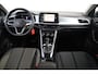 Volkswagen T-Roc 1.5 TSI Life Black Edition 150PK DSG Automaat Trekhaak Virtual 19 inch LMV Adaptive Cruise Lane Assist LED