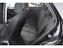 Volkswagen T-Roc 1.5 TSI Life Black Edition 150PK DSG Automaat Trekhaak Virtual 19 inch LMV Adaptive Cruise Lane Assist LED
