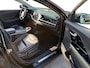 Kia Niro EV e-Niro ExecutiveLine 64 kWh | 3-Fase | Schuifdak | Leder | Trekhaak | Navi | Camera | Etc...
