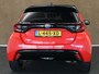 Toyota Yaris 1.5 Hybrid Launch Edition - HEAD-UP DISPLAY - APPLE CARPLAY/ANDROID AUTO - DODEHOEKDETECTIE - CRUISE CONTROL ADAPTIEF - CLIMATE CONTROL - KEYLESS ENTRY/START - VOORSTOELEN VERWARMD - EXTRA GETINT GLAS - LEDEREN BEKLEDING - BI-TONE