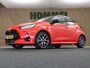 Toyota Yaris 1.5 Hybrid Launch Edition - HEAD-UP DISPLAY - APPLE CARPLAY/ANDROID AUTO - DODEHOEKDETECTIE - CRUISE CONTROL ADAPTIEF - CLIMATE CONTROL - KEYLESS ENTRY/START - VOORSTOELEN VERWARMD - EXTRA GETINT GLAS - LEDEREN BEKLEDING - BI-TONE