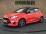 Toyota Yaris 1.5 Hybrid Launch Edition - HEAD-UP DISPLAY - APPLE CARPLAY/ANDROID AUTO - DODEHOEKDETECTIE - CRUISE CONTROL ADAPTIEF - CLIMATE CONTROL - KEYLESS ENTRY/START - VOORSTOELEN VERWARMD - EXTRA GETINT GLAS - LEDEREN BEKLEDING - BI-TONE