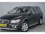 Volvo XC70 2.0 D4 FWD Momentum Pano Navi Trekhaak Afneembaar