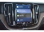 Volvo XC60 T8 Hybride AWD Ultimate Bright | Luchtvering | Massage | Stoel Ventilatie | Head-Up Display | 360° Camera |