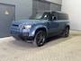 Land Rover Defender P300e 110 X-Dynamic SE | Black Pack | ClearSight | Trekhaak | Panoramadak | ACC