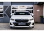 BMW 5-Serie 530e xDrive M Sport Pro | Maxton | Harman/Kardon | Driving Ass. Plus. | Camera | Iconic | Trekhaak | 21' Inch |