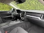 Volvo V60 B3 Momentum Advantage | Blis | Parkeer sensoren | Elektrische stoelen | AppleCarplay | Bluetooth |
