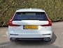 Volvo V60 2.0 B3 Momentum Advantage