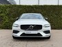Volvo V60 2.0 B3 Momentum Advantage