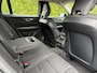 Volvo V60 B3 Momentum Advantage | Blis | Parkeer sensoren | Elektrische stoelen | AppleCarplay | Bluetooth |
