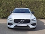 Volvo V60 2.0 B3 Momentum Advantage