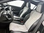 Peugeot e-208 EV GT Pack 50 kWh 136pk | Accu SOH 92% | Navigatie | Panoramadak | Achteruitrijcamera | Leder/Alcantara | Stoelverwarming | Full Led koplampen | Adaptieve Cruise Control | 3D Cockpit | Parkeersensoren v+a | Climate Control | Apple Carplay / Android Auto | Dodehoeksensor | Donker getint glas | 17" lichtmetalen velgen |