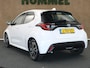 Toyota Yaris 1.5 Hybrid First Edition - ORIGINEEL NEDERLANDSE AUTO - AUTOMATISCHE AIRCO - KEYLESS ENTRY/START - APPLE CARPLAY/ANDROID AUTO - NAVIGATIESYSTEEM FULL-MAP - LED KOPLAMPEN