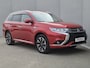Mitsubishi Outlander 2.4 PHEV Intense+ Automaat / Dealer onderhouden / Trekhaak afneembaar / Glazen schuif- en kanteldak / Trekgewicht 1500 kg / Stuur- & Stoelverwarming / Rondomzicht camera / Keyless Entry/Start / Adaptief cruise control /