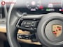 Porsche Cayenne 3.0 E-Hybrid Sport Chrono Head-Up Trekhaak NL Auto! Dealer Onderhouden VOL Nw.Prijs €157.500 | Stoelverwarming/Ventilatie | Bijrijdersdisplay | Luchtvering | BOSE