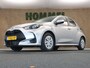 Toyota Yaris 1.5 VVT-i Active - ORIGINEEL NEDERLANDSE AUTO - ACHTERUITRIJCAMERA - AIRCO (AUTOMATISCH) - CRUISE CONTROL ADAPTIEF - APPLE CARPLAY/ANDROID AUTO - LEDEREN STUURWIEL - VERKEERSBORD HERKENNING
