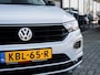 Volkswagen T-Roc 1.5 TSI Sport | R-Line | Dode Hoek Detectie | Stoelverwarming | LED Koplampen | Virtual Cockpit | Adaptieve Cruise Control | Parkeersensoren | Metallic Lak | Two-Tone | Elektrische Kofferklep | Navigatie | Apple Carplay | Android Auto |