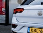 Volkswagen T-Roc 1.5 TSI Sport | R-Line | Dode Hoek Detectie | Stoelverwarming | LED Koplampen | Virtual Cockpit | Adaptieve Cruise Control | Parkeersensoren | Metallic Lak | Two-Tone | Elektrische Kofferklep | Navigatie | Apple Carplay | Android Auto |