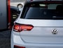 Volkswagen T-Roc 1.5 TSI Sport | R-Line | Dode Hoek Detectie | Stoelverwarming | LED Koplampen | Virtual Cockpit | Adaptieve Cruise Control | Parkeersensoren | Metallic Lak | Two-Tone | Elektrische Kofferklep | Navigatie | Apple Carplay | Android Auto |