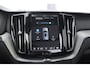Volvo XC60 T6 350PK Plug-in hybrid AWD Ultra Black Edition / Navigatie / Adaptieve Cruise control / Head Up-Display / Panorama dak / Elektrische stoelen met geheugen / Stuurverwarming / Stoelverwarming v+a / 360 Camera /