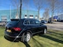 Volkswagen Tiguan 1.5 TSI ACT Highline Business R * sportief & luxe * SUV * LMvelgen *