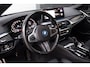 BMW 5-Serie Touring 530e M Sport / Apple Carplay / LED / PHEV / Trekhaak / Stoel Verwarming