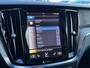 Volvo V60 T6 350 PK Recharge AWD INSCRIPTION | ADAPTIEVE CRUISE CONTROL| SCHUIF-KANTELDAK| STUUR EN STOELVERWARMING| HARMAN/KARDON| LEDEREN STOELEN MET MEMORY|
