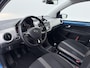 Volkswagen Up! 1.0 High Up! | Parkeerhulp | Stoelverwarming | 15" | Cruise control | Telefoonvoorbereiding |