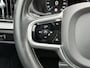 Volvo S60 B3 R-Design | Blis | Keyless | Trekhaak | AppleCarplay | Elektrische stoelen | Parkeer camera\sensoren |