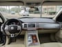 Jaguar XF 2.7D V6 Premium Luxury / AUTOMAAT / LEER / SCHUIFDAK / NAVI / NW-STAAT / 176dkm