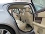 Jaguar XF 2.7D V6 Premium Luxury / AUTOMAAT / LEER / SCHUIFDAK / NAVI / NW-STAAT / 176dkm