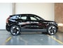 Volvo EX30 Single Motor Extended Range Plus 69 kWh | Semi Electrische Wegklapbare Trekhaak | Adaptieve cruise control | Warmtepomp | Apple carplay/Android auto | Elektrische achterklep | Keyless | 19 inch Lichtmetalen velgen | Stoelverwarming |