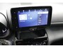 Toyota Yaris Cross 1.5 Hybrid 115 First Edition | stoel en stuurverwarming | Navigatie | Apple Carplay/Android Auto |